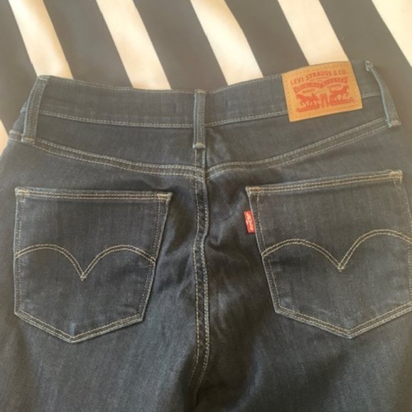 Levi's Slimming Skinny jeans - Picture 1 of 3
